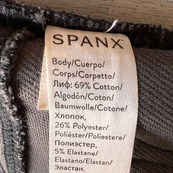 Spanx Leggings Womens Size M/M Black & Gray Houndstooth Pattern Ankle Jean-ish - Picture 12 of 15